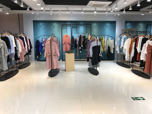 服裝內行眼里的品牌女裝庫存拿貨要點揭秘